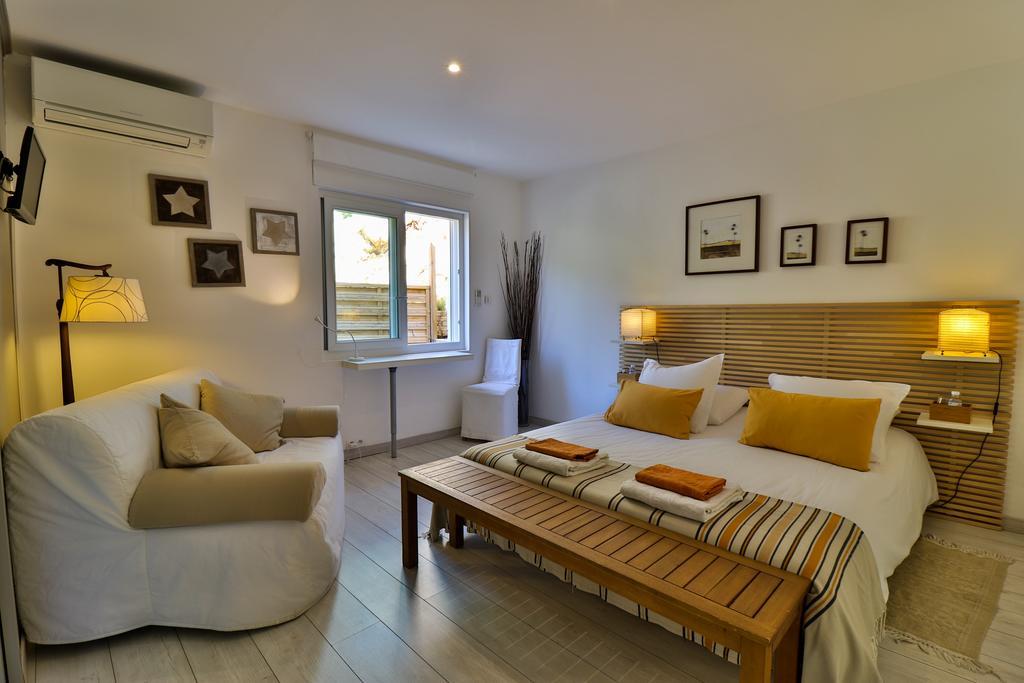 Les Chambres D'Hotes Du Grand Mornas Carry-le-Rouet Buitenkant foto